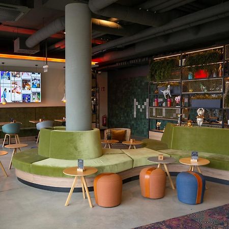 Moxy Vienna City East Exterior photo