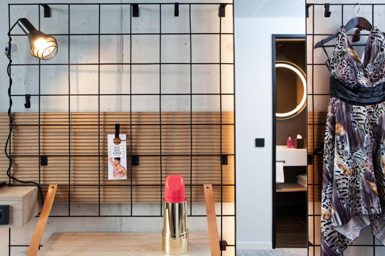 Moxy Vienna City East Exterior photo
