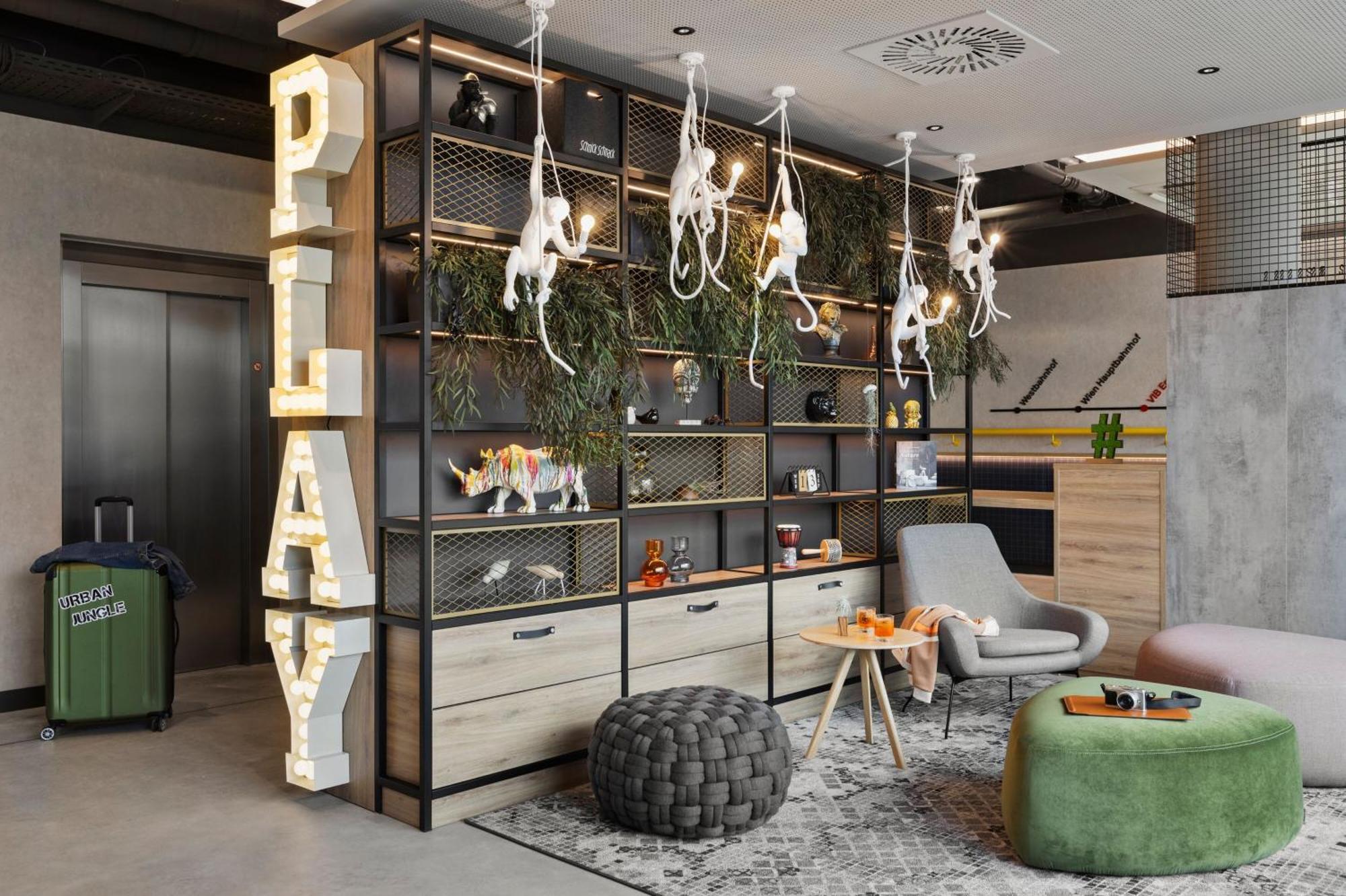 Moxy Vienna City East Exterior photo